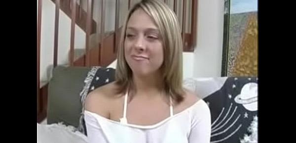 Horny teen gives herself a nice orgasm after finger fucking her tight cunt